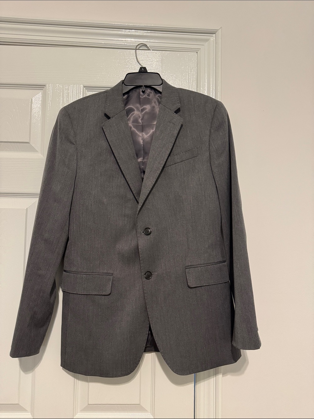 J. Ferrar Men's Classic Gray Two-Button Suit Blazer